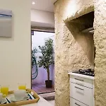 Charm At The Heart Of Лиссабон